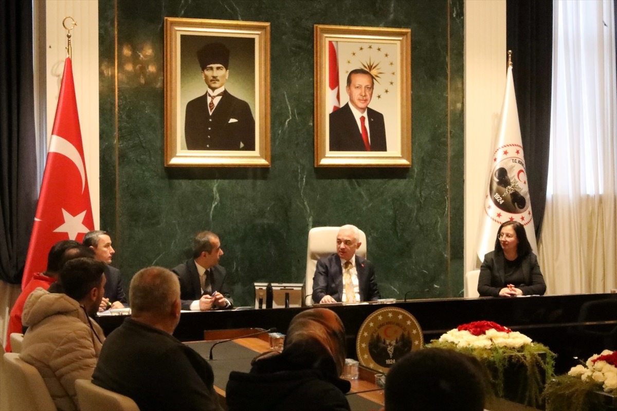 Kırklareli Valisi Vatandaşlarla Buluştu