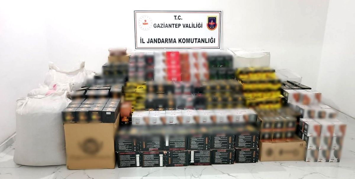 Gaziantep\'te 800 bin TL değerinde kaçak malzeme ele geçirildi