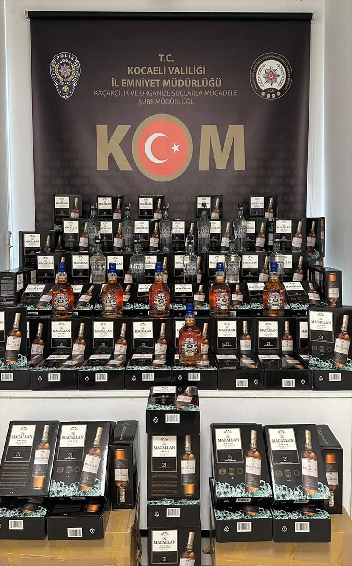 Kocaeli\'de 316 Litre Sahte İçki Ele Geçirildi