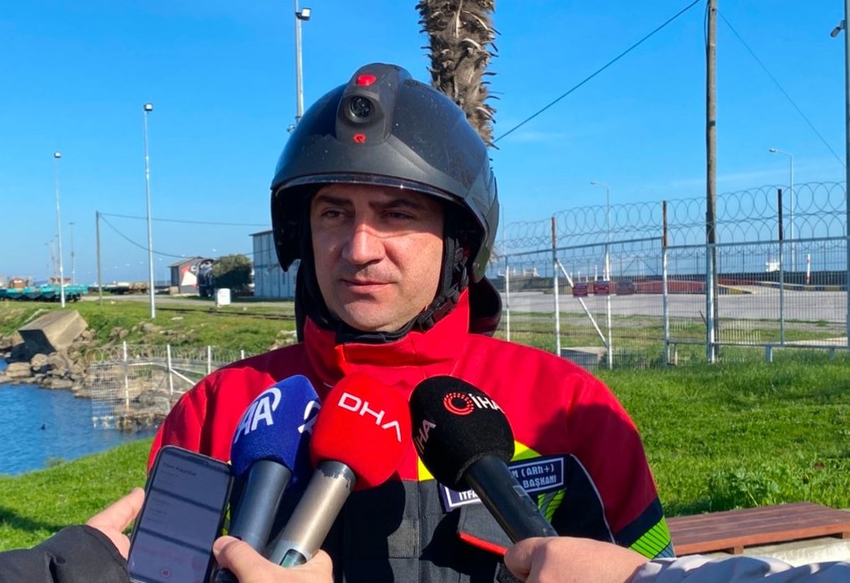 Samsun Limanı\'ndaki Yangın Kontrol Altına Alındı