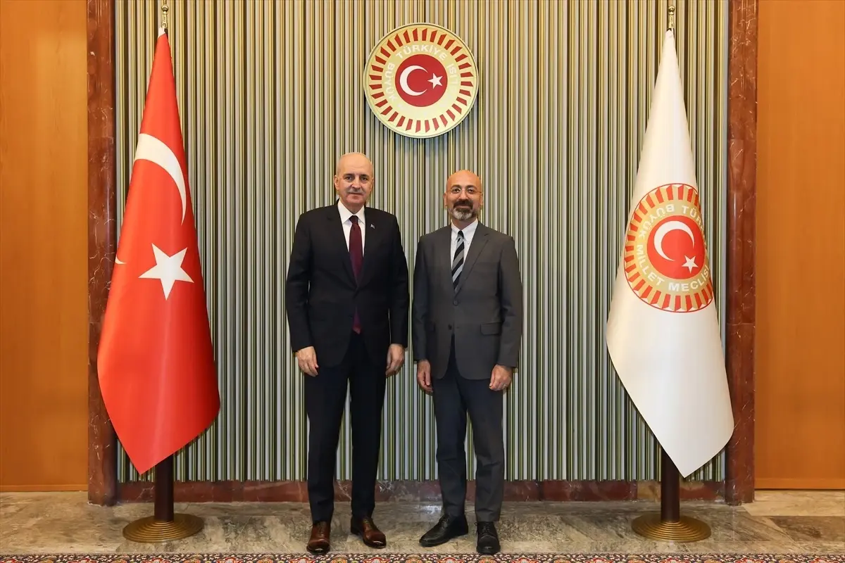 Kurtulmuş, Maarif Vakfı Başkanı\'nı kabul etti