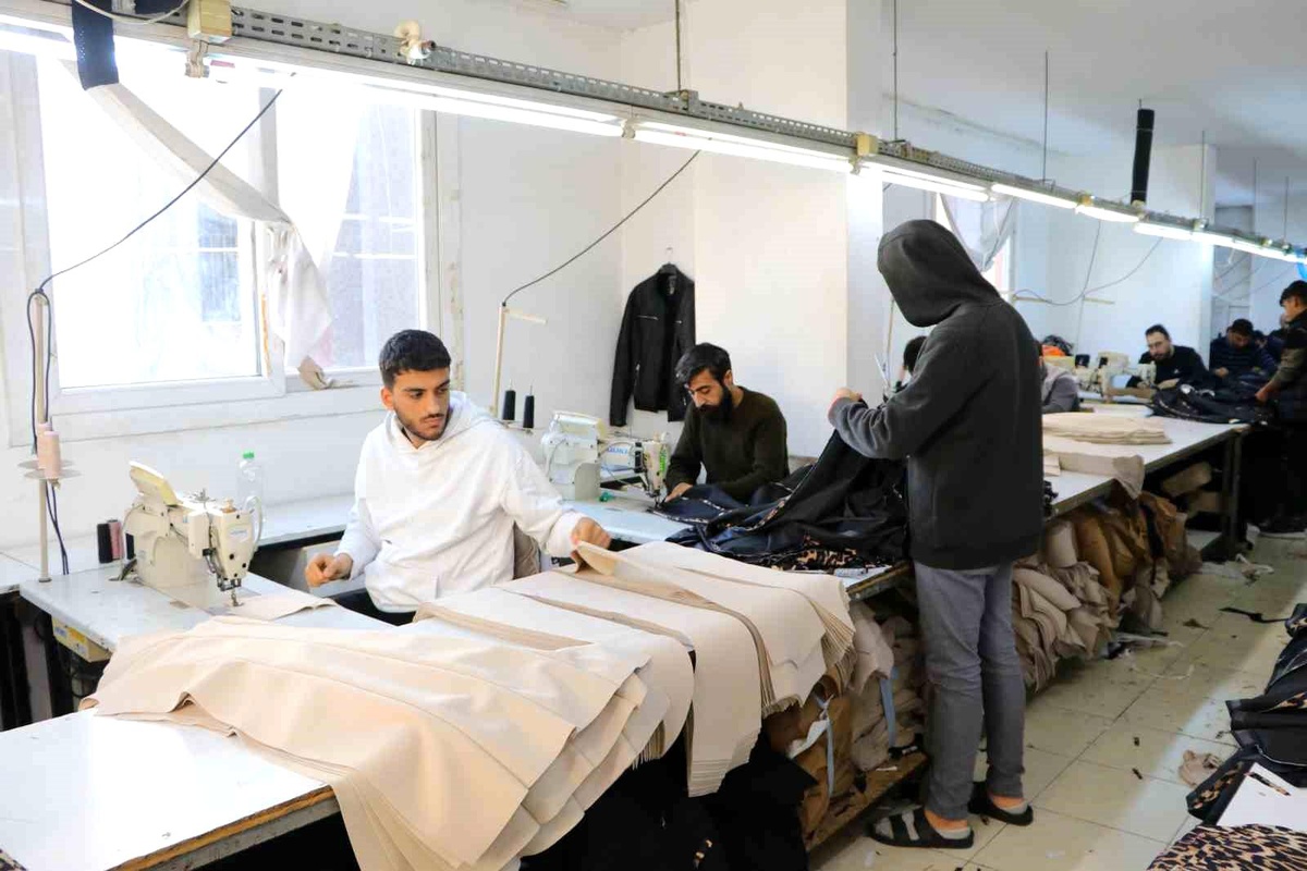 Suriyelilerin Dönüşü Tekstilcileri Endişelendiriyor