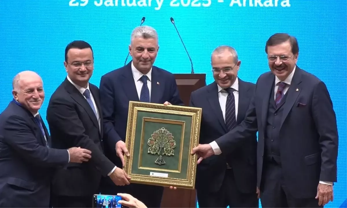 Bakan Bolat: Azerbaycan\'la ikili ticaretimiz 8, Özbekistan ile 3 milyar dolara yükseldi