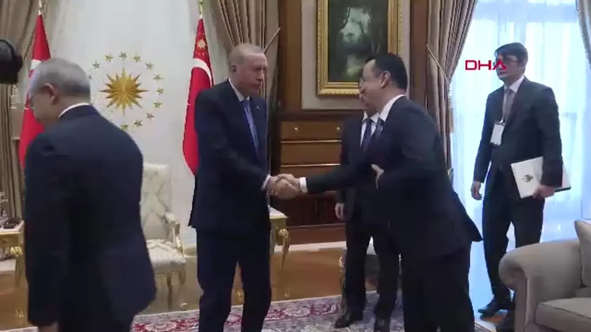 Cumhurbaşkanı Erdoğan, Özbekistan ve Azerbaycan Dışişleri, Ticaret ve Ulaştırma Bakanlarını kabul etti