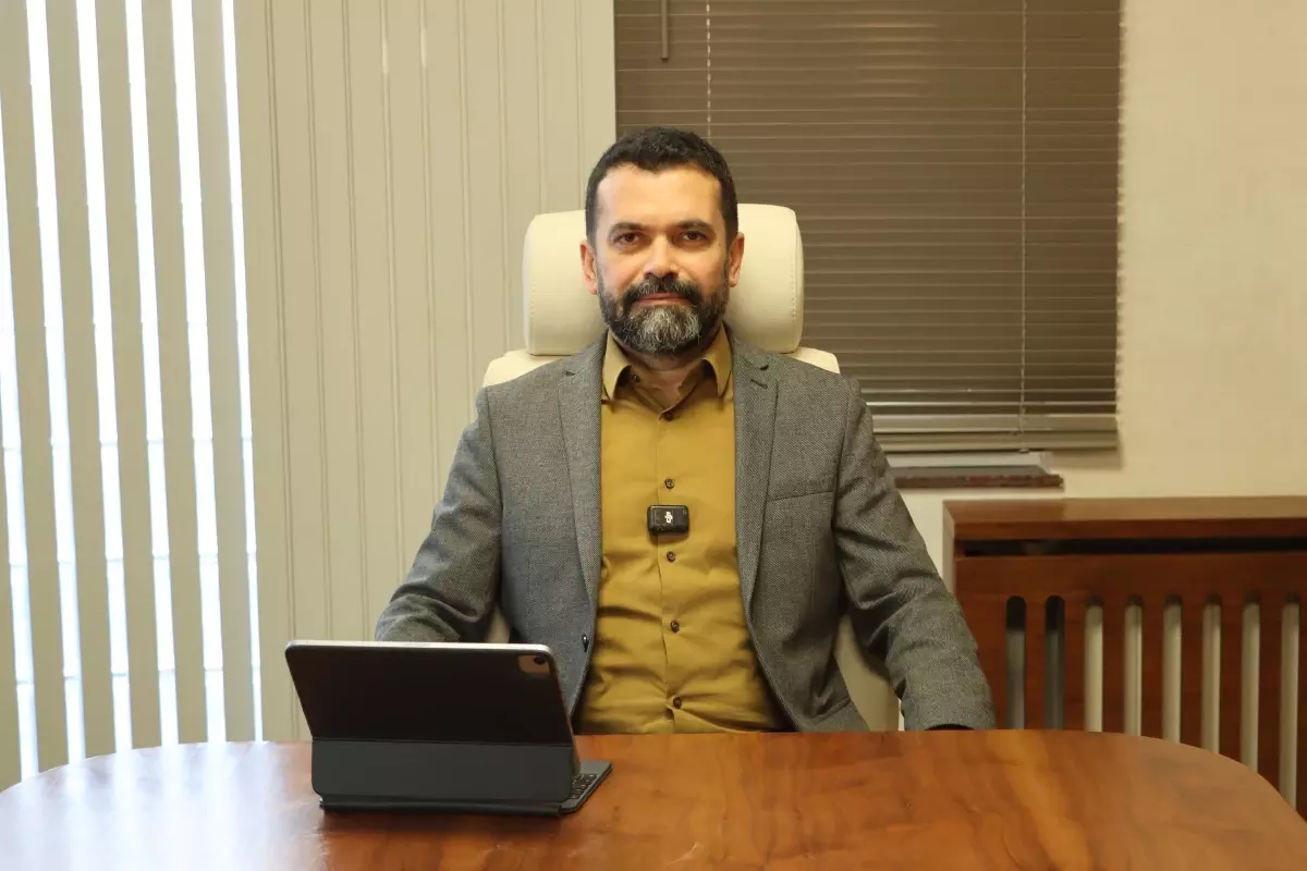 Dr. Ekrem Teymur: \'DeepSeek yapay zekası ABD teknoloji devlerini sarstı