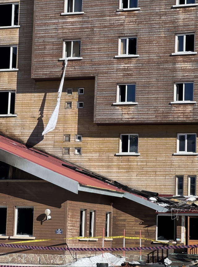 Faianın yaşandığı otelin çalışanı o geceyi anlattı: Keşke önüne siper olabilseydim