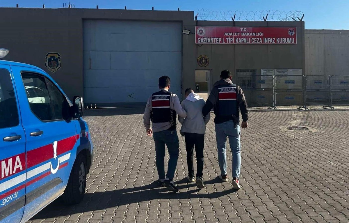 Hırsızlık Zanlısı Gaziantep\'te Yakalandı
