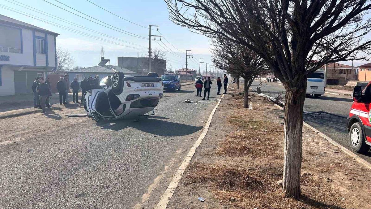 Iğdır\'da Ters Dönme Kazası