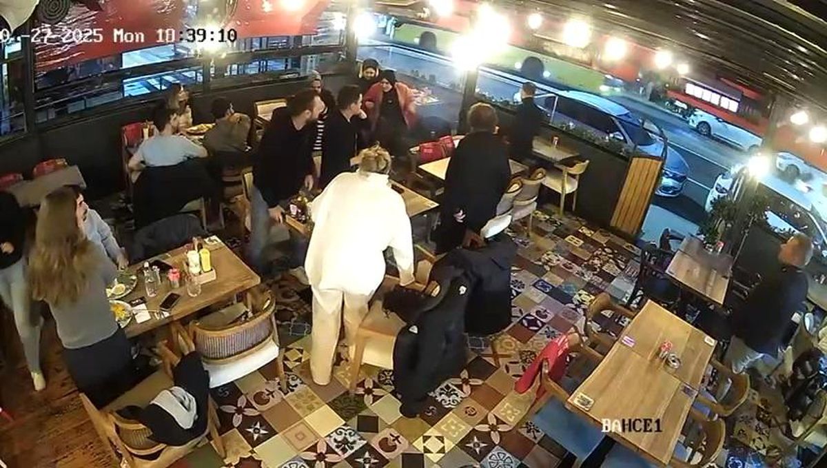 Kadıköy\'de Restorana Torpil Atıldı