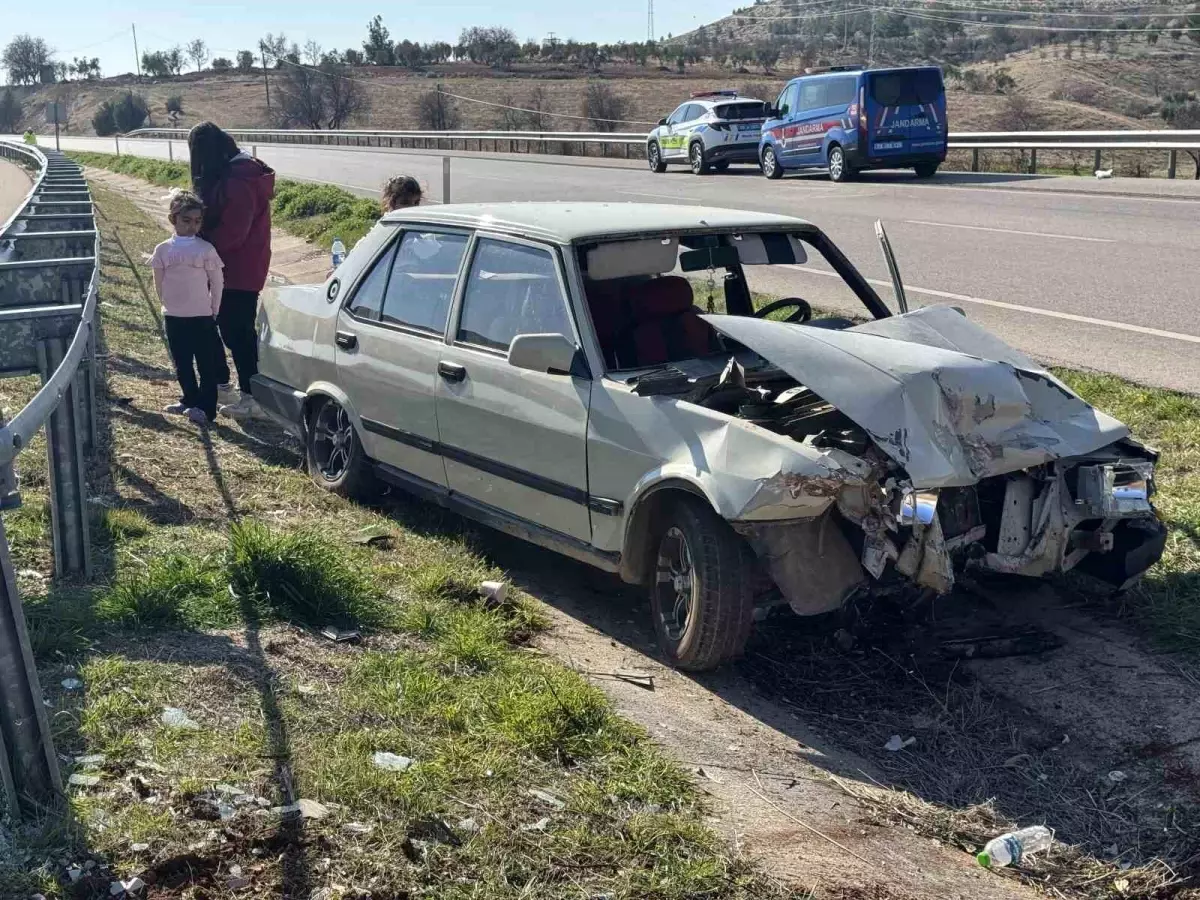 Kilis\'te Trafik Kazası: 2 Yaralı