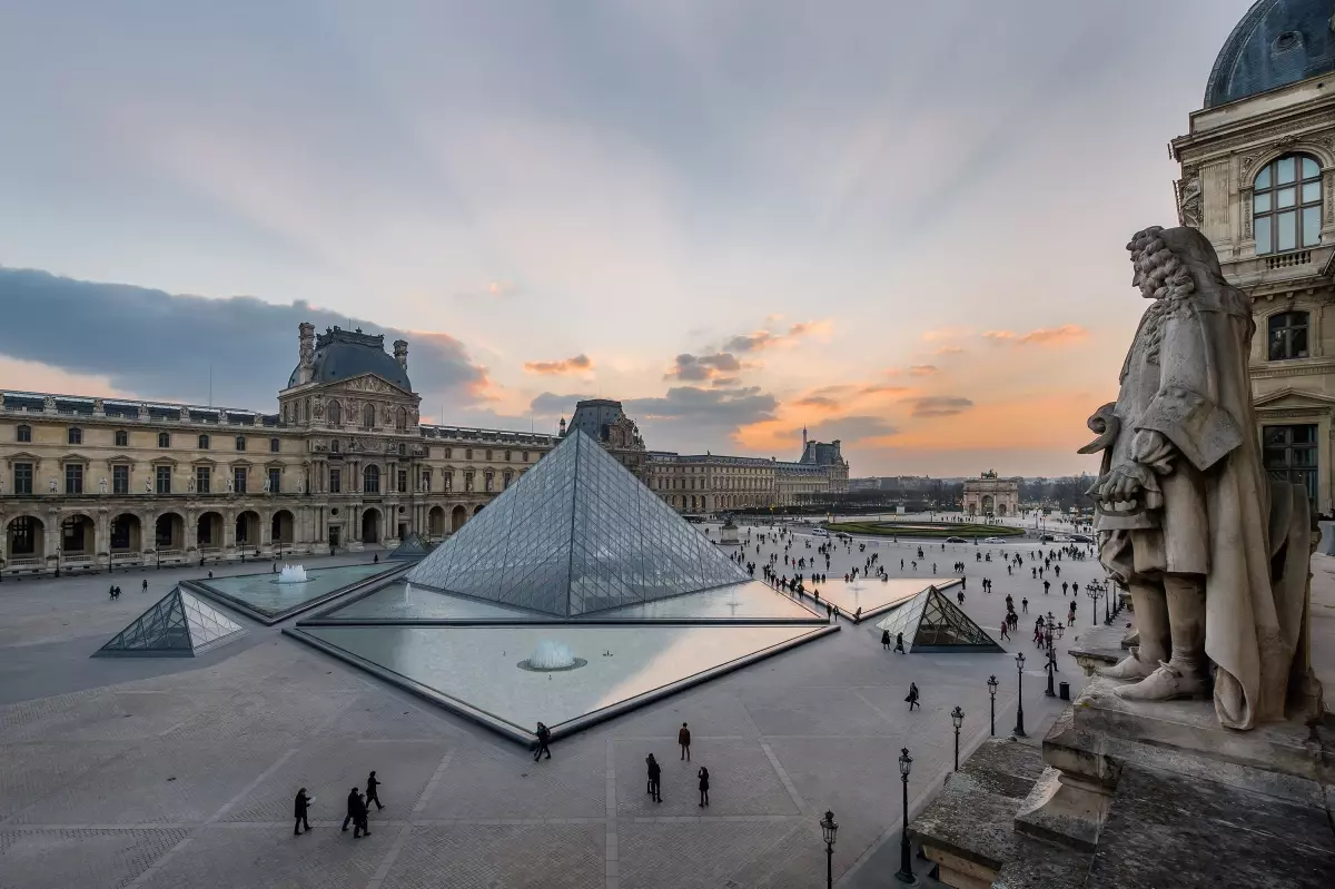 Louvre Müzesi, 2031\'e Kadar Yenileniyor