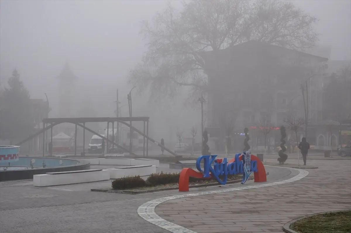 Eskişehir ve Kütahya\'da Yoğun Sis