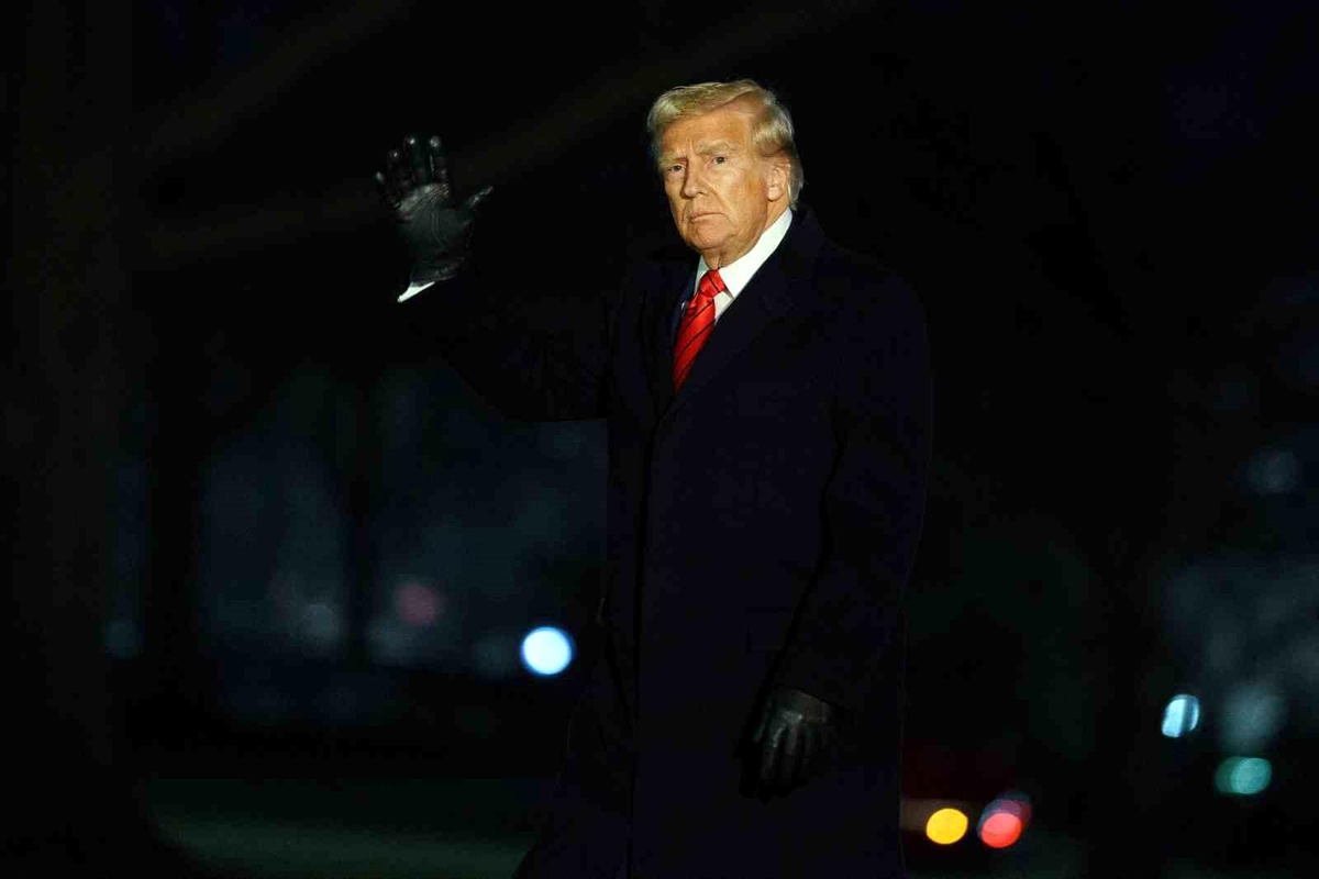 Trump\'tan Cinsiyet Geçişine Yönelik Desteğe Son
