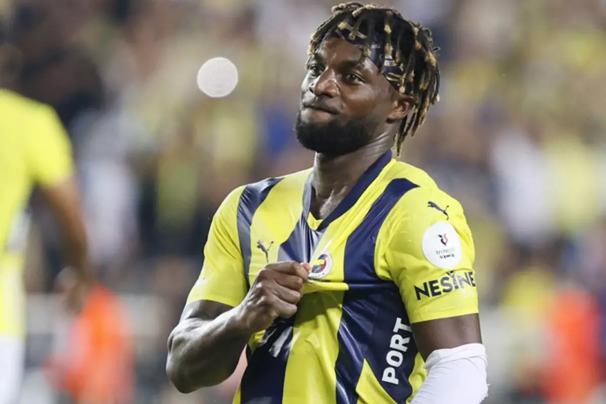 Verdiği söz bomba! Allan Saint-Maximin Fenerbahçe\'de kalıyor