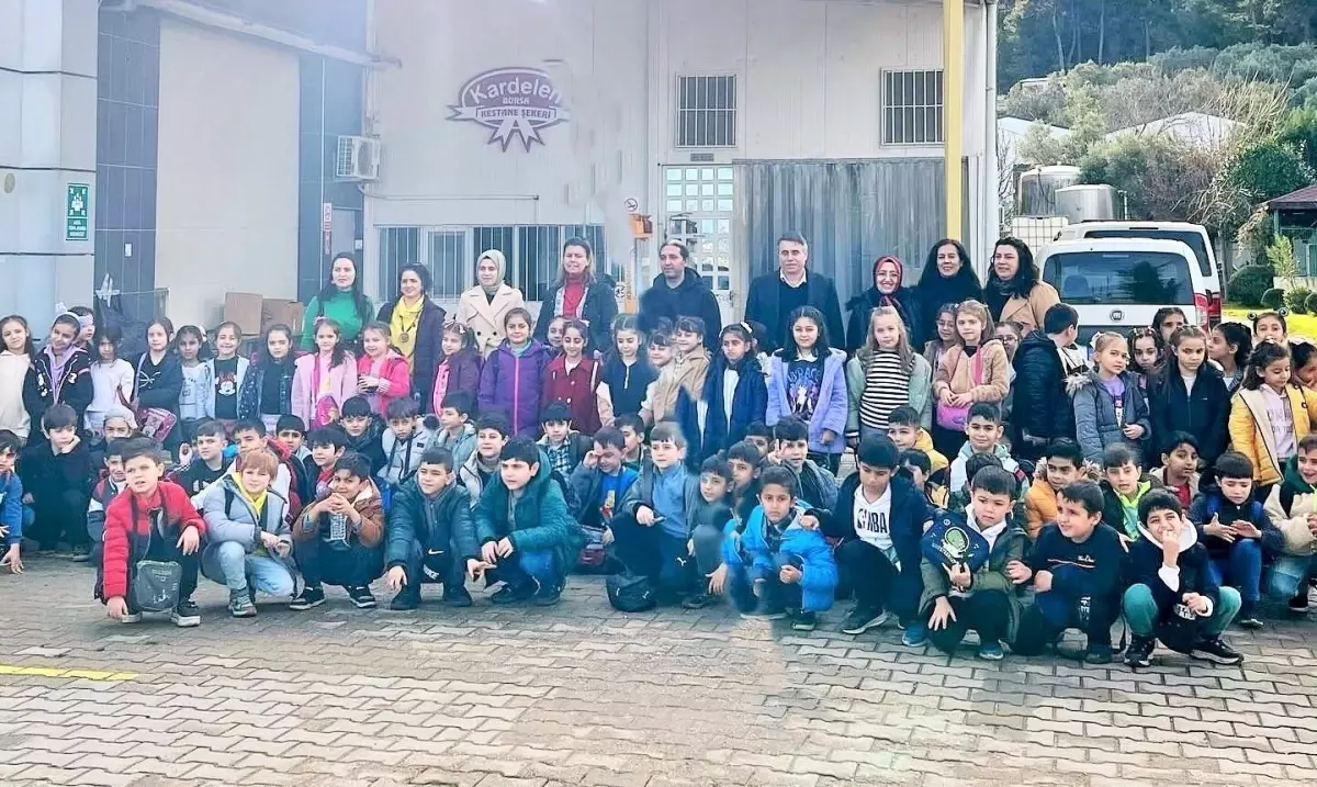 İlka Şekerleme\'den Öğrencilere Kestane Şekeri Tanıtımı