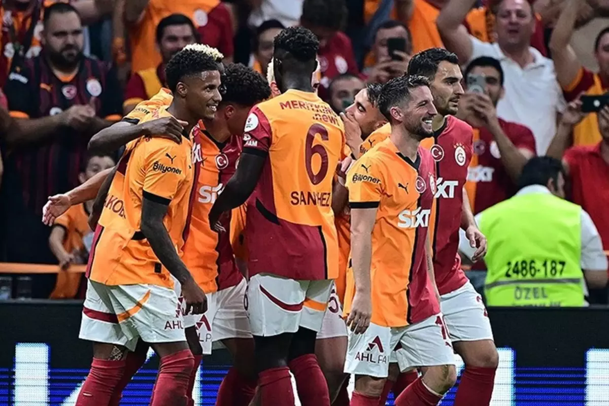 Çuvalla para dağıtacaklar! Galatasaray'dan Ajax maçına özel prim kararı