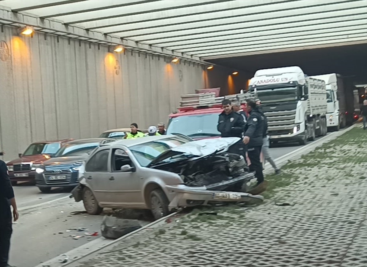 Malatya\'da Zincirleme Trafik Kazası: 7 Yaralı
