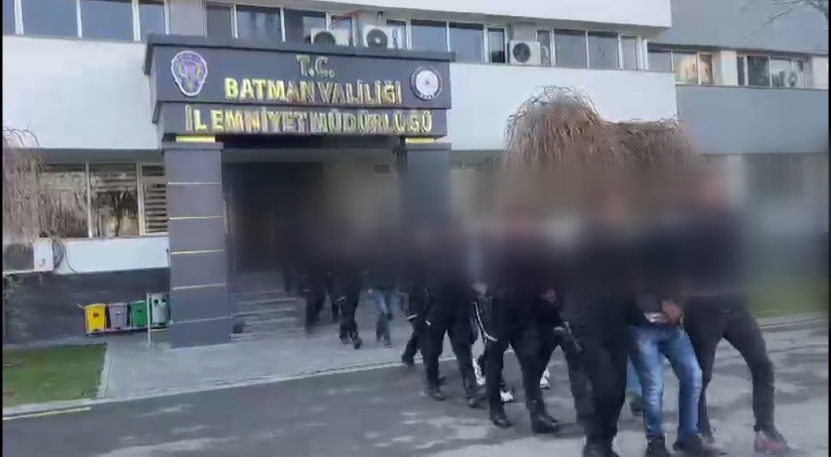 Batman\'da Uyuşturucu Operasyonu: 6 Şüpheli Tutuklandı