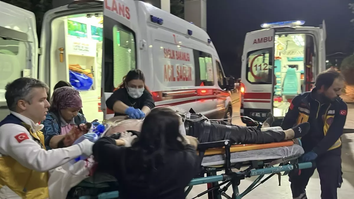 Kocaeli\'de Trafik Kazası: Cip Devrildi, Sürücü Hayatını Kaybetti