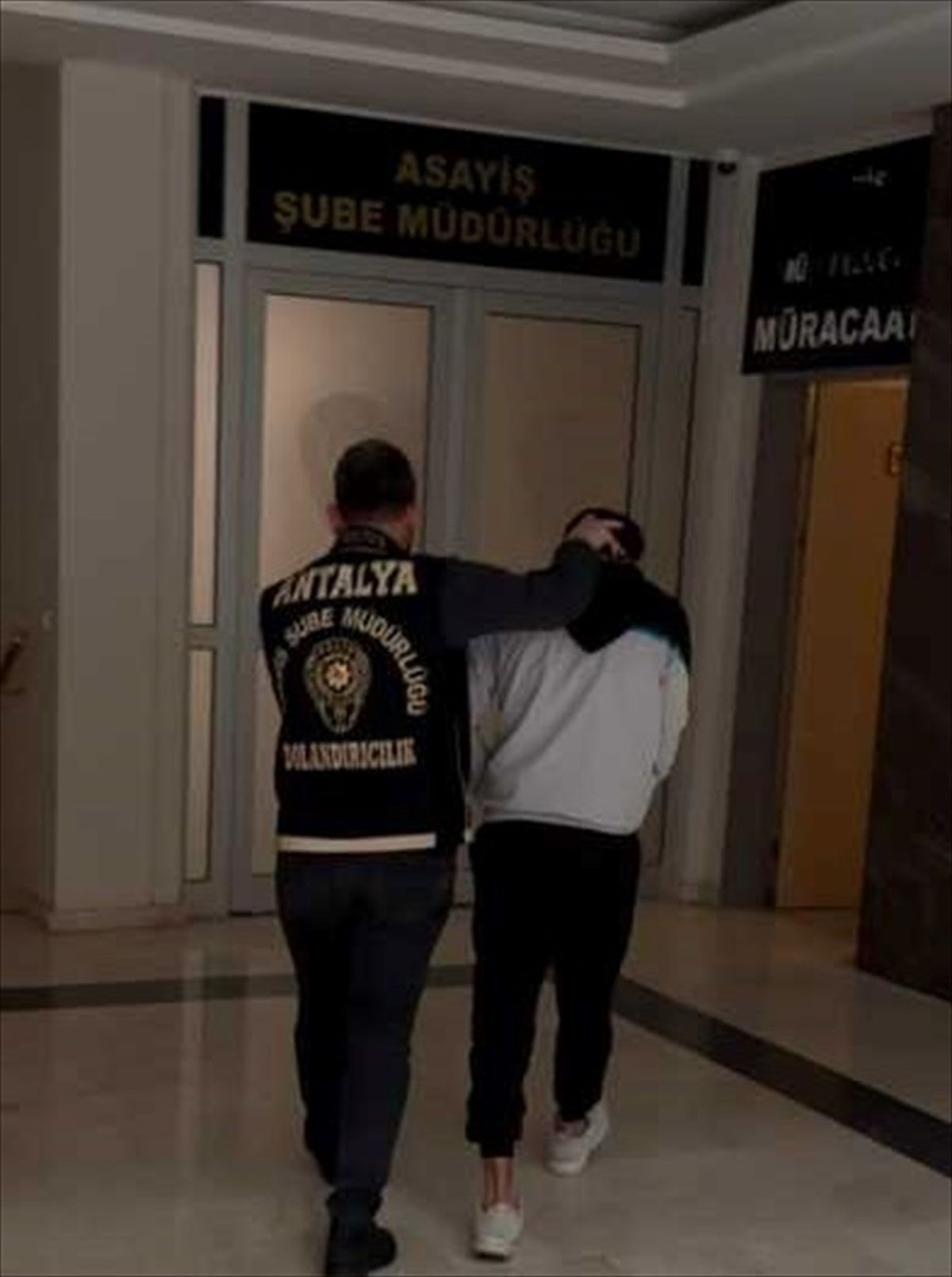 Antalya\'da Dolandırıcılık Operasyonu