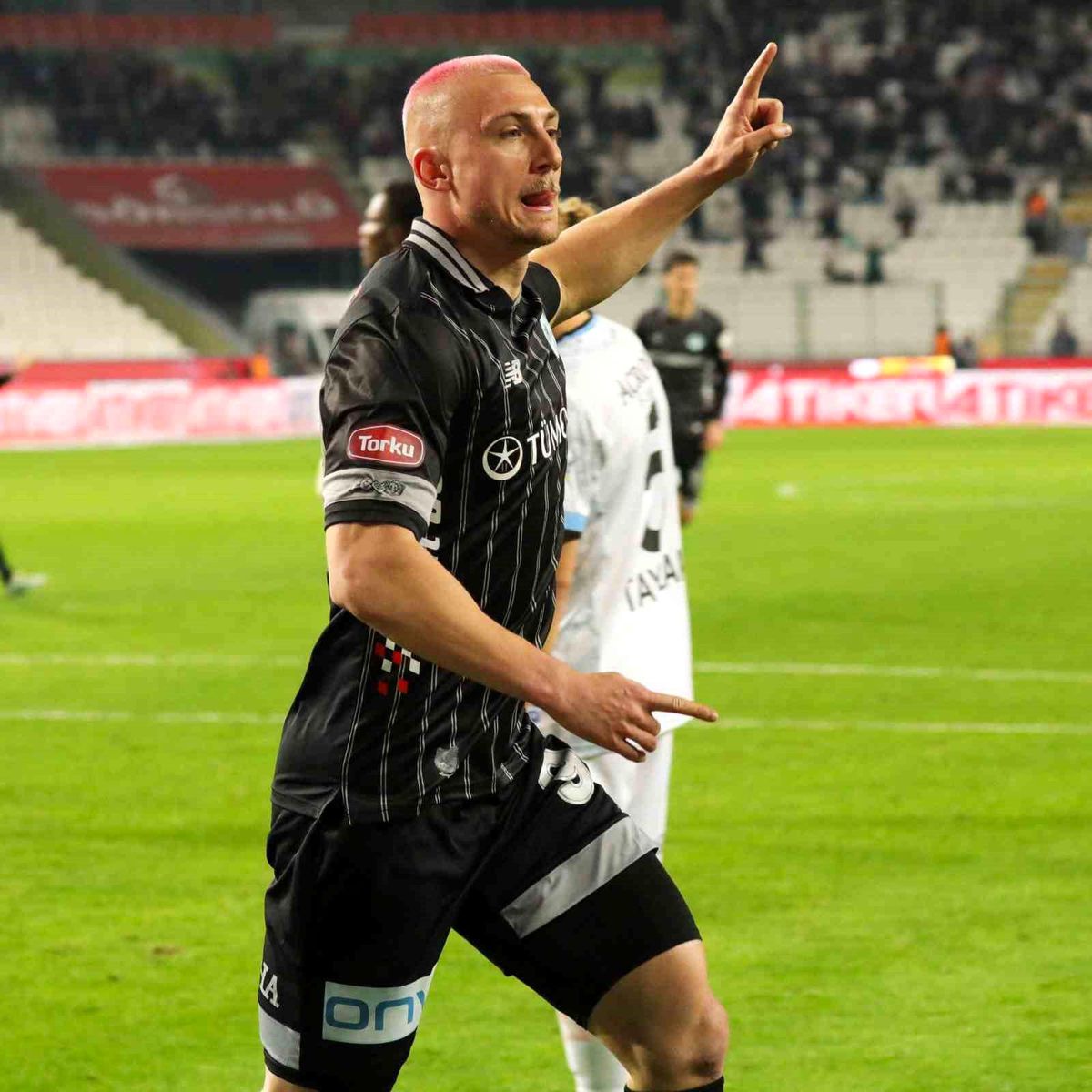 Kramer\'den Konyaspor\'a 2 Gol