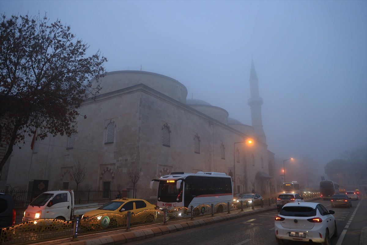 Edirne\'de Yoğun Sis Etkisi