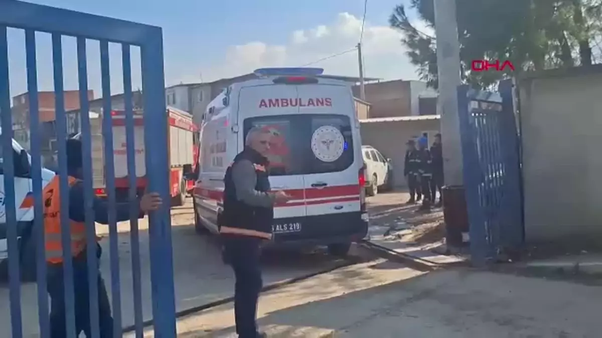 Bursa\'da İnşaatta Göçük: 5 İşçi Yaralandı
