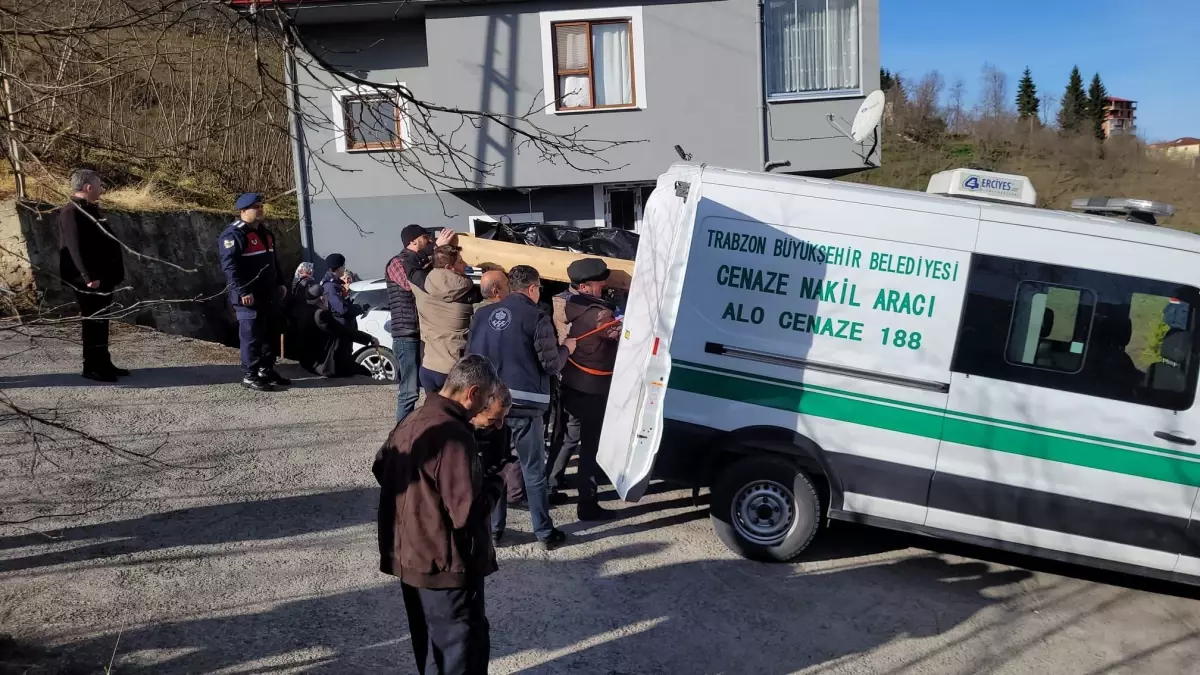 Trabzon\'da sobadan sızan gazdan anne ile kızı yaşamını yitirdi