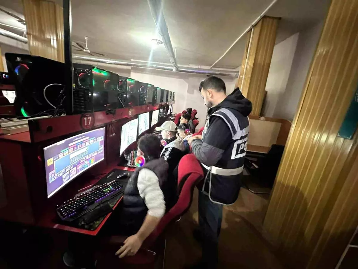 Yozgat’ta İnternet Kafeler Denetlendi