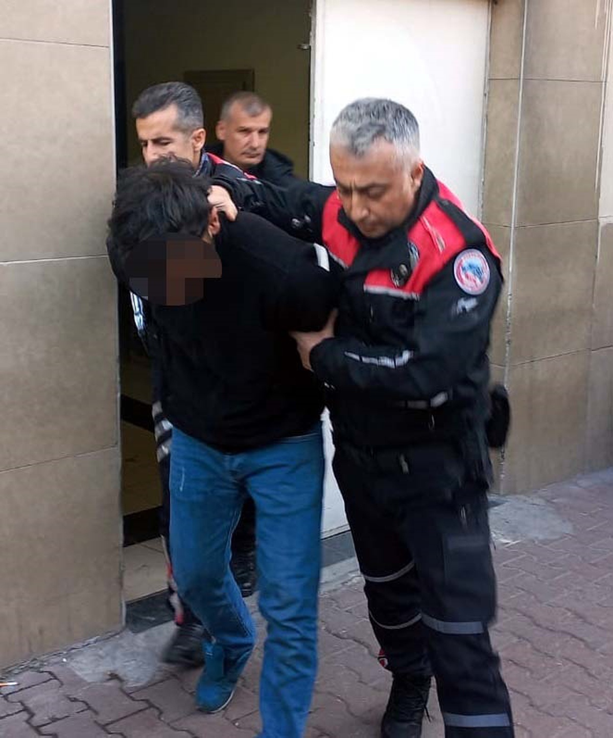 Kayseri\'de Alacak Meselesi Nedeniyle Silahlı Kavga: 3 Yaralı