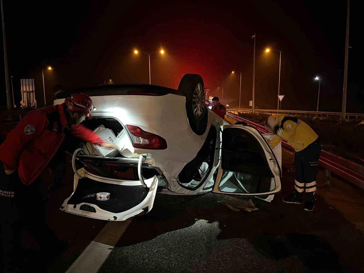 Balıkesir-İzmir Otoyolunda Trafik Kazası