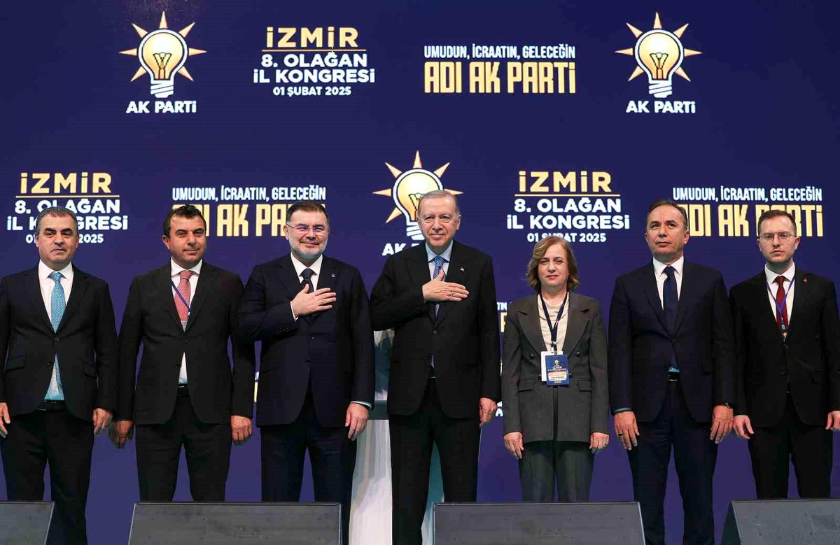 Cumhurbaşkanı Erdoğan: "İzmir, şehri yönetenlerin umurunda değil"