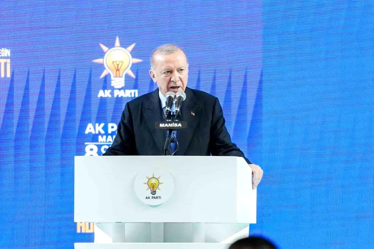 Cumhurbaşkanı Erdoğan: "Muhalefet boş gündemlerle meşgul"