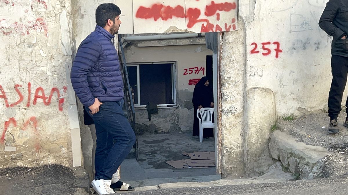 Adana\'da Genç Kadın Av Tüfeğiyle Öldürüldü