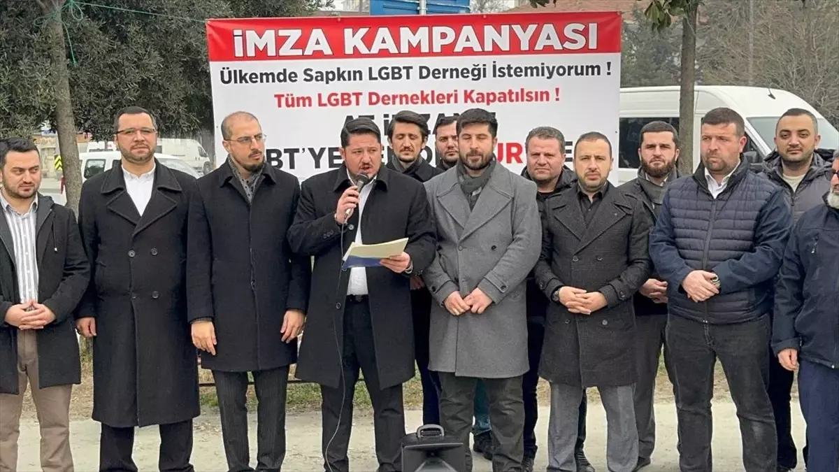 Mil-Diyanet Sen\'den LGBT derneklerinin kapatılması için imza kampanyası