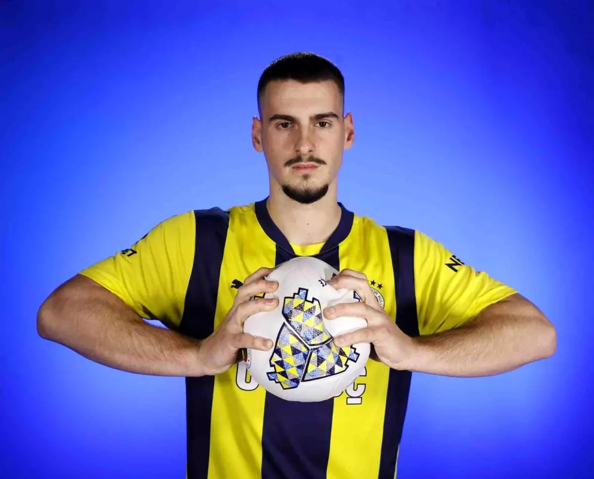 Fenerbahçe\'nin 6. Sırp Transferi: Ognjen Mimovic