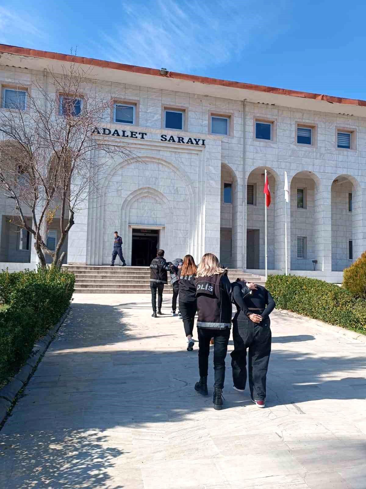 Muğla\'da Uyuşturucu Operasyonları: 9 Tutuklama