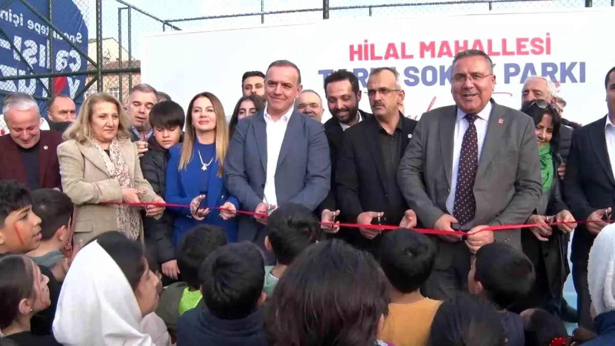 Sancaktepe\'de Yeni Park Açıldı