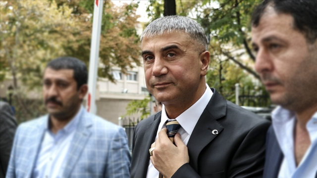 Sedat Peker üniversiteden mezun oldu