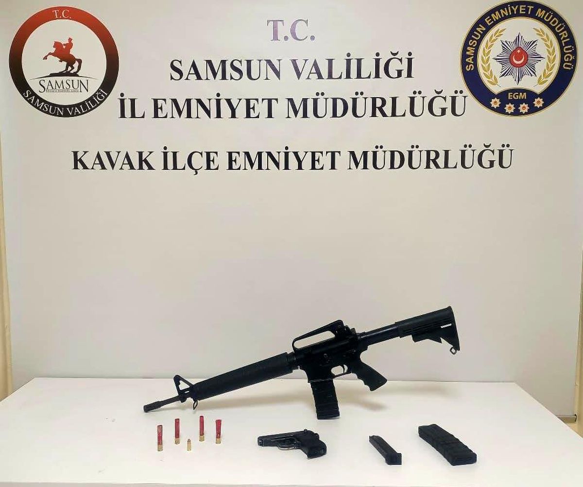 Samsun\'da Asker Eğlencesinde Makineli Tüfekle Ateş Açan Yakalandı