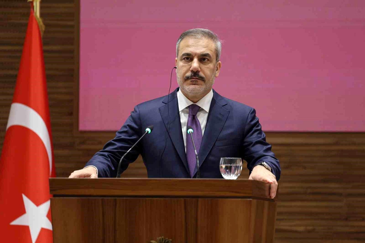 Bakan Fidan: "Filistin halkının Gazze\'den sürülmesi projelerine tamamıyla karşıyız"