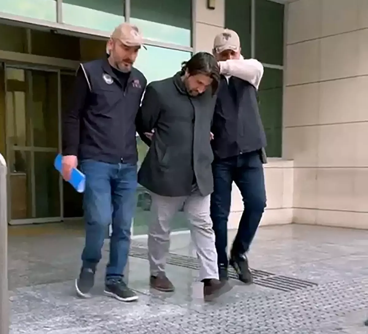 FETÖ Soruşturmasında Tutuklanan Biyoloji Öğretmeni