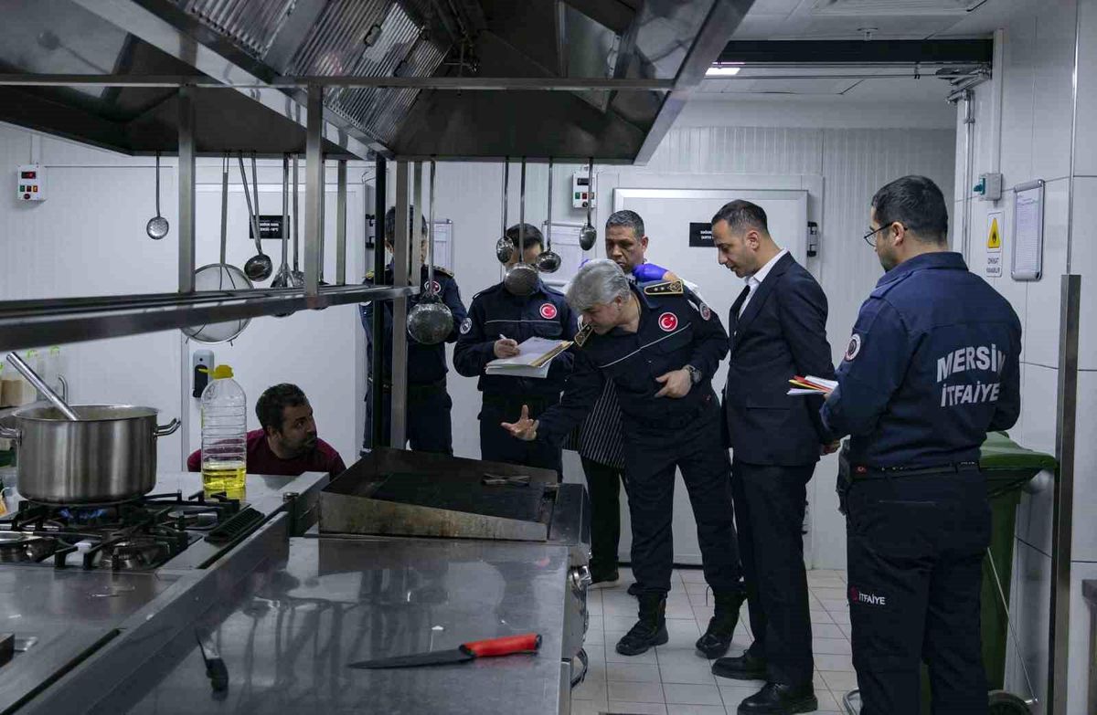 Mersin\'de Yangın Güvenliği Denetimleri Sürüyor