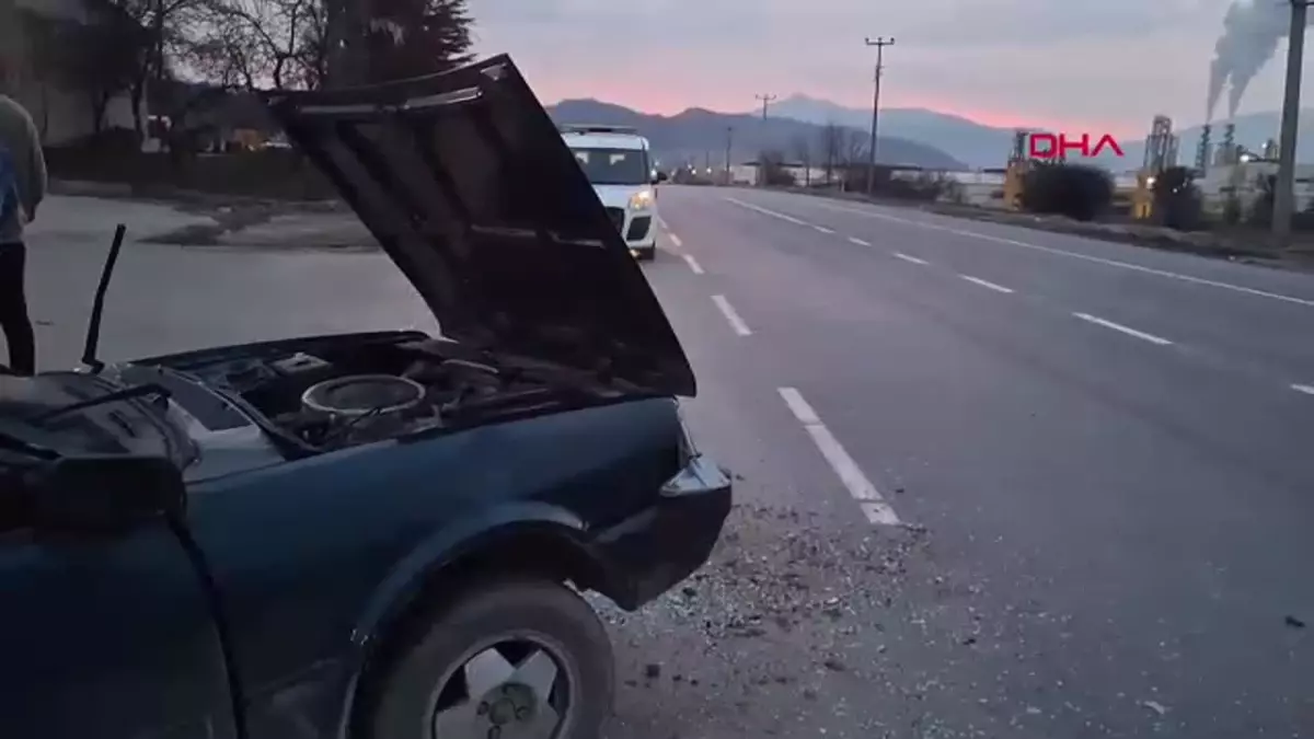 Mudurnu\'da Feci Kaza: Bir Otomobil İkiye Bölündü