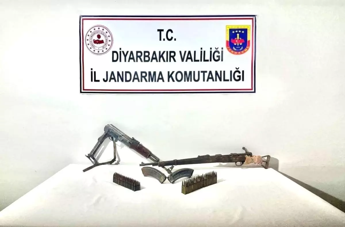 Diyarbakır\'da Silah Operasyonu: 2 Tutuklama