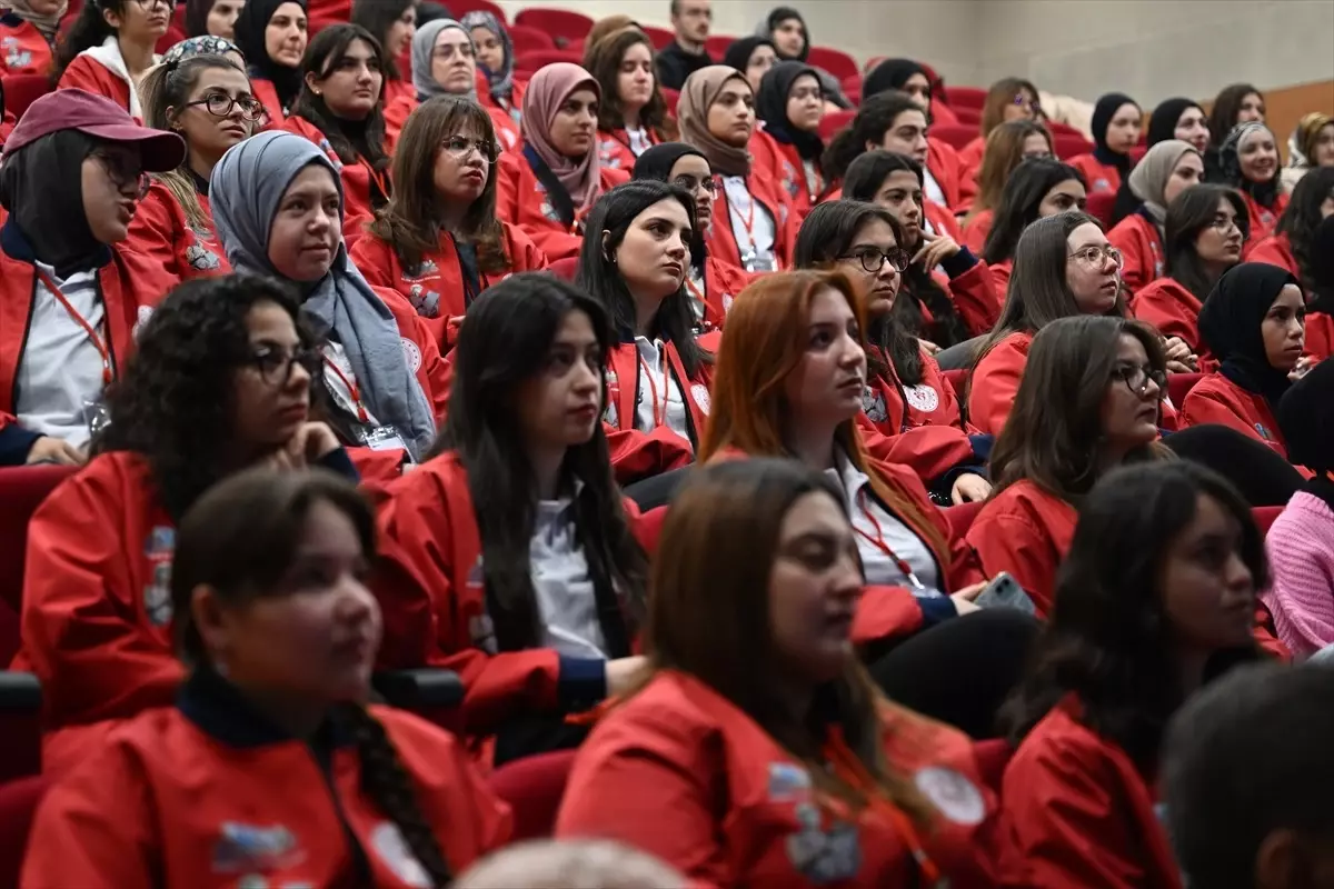 Gaziantep\'te Bilişim ve Yapay Zeka Kampı Başladı