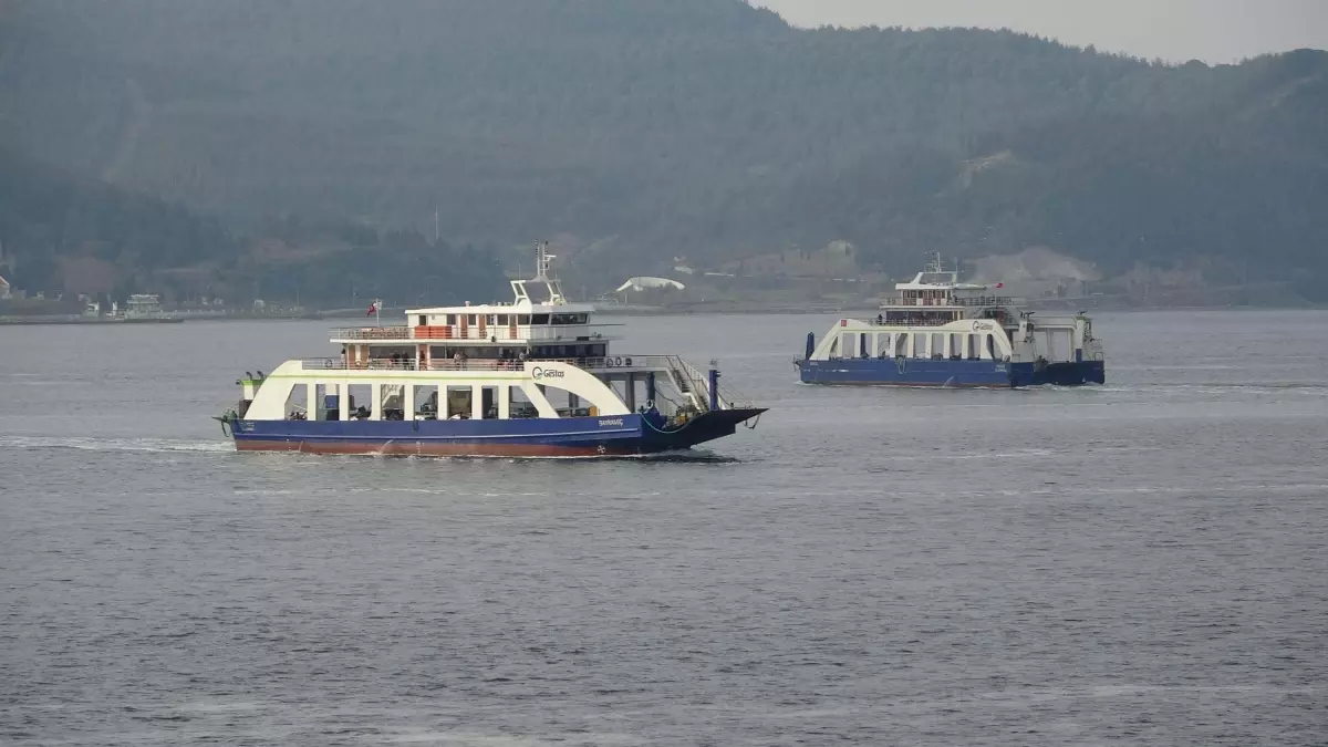 Gökçeada Feribot Seferleri Hava Şartları Nedeniyle İptal Edildi