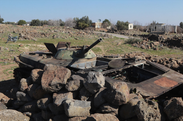 İsrail, işgal altında tuttuğu Golan Tepeleri'nde yeni askeri üsler kuruyor