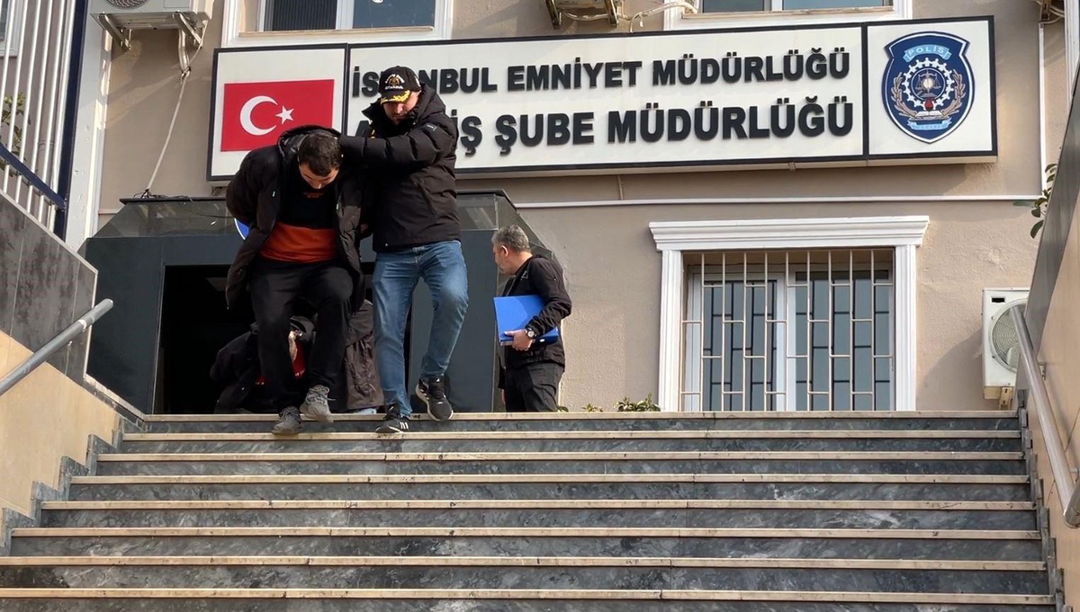 İstanbul\'da Dolandırıcılık Çetesi Yakalandı
