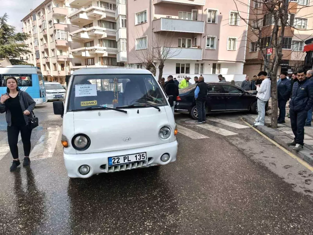 Keşan\'da Trafik Kazası: 1 Yaralı